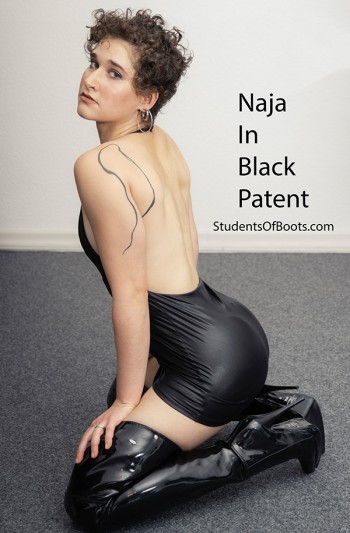 Naja in Black